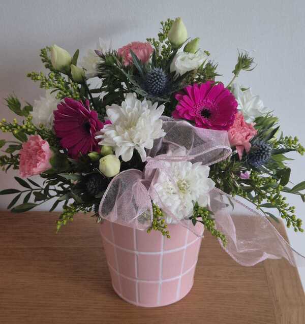 Flowers delivered to customer
