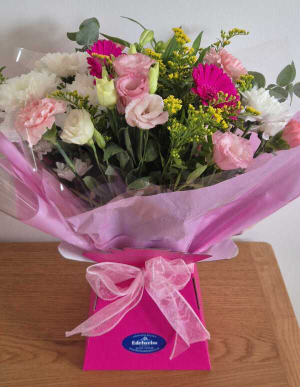 Flowers delivered to customer