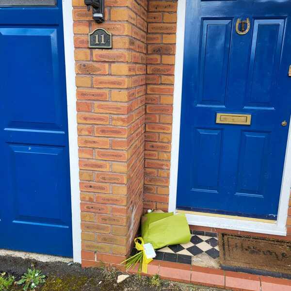 Flowers delivered to customer