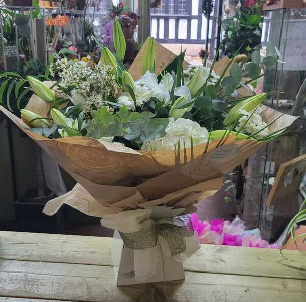 Flowers delivered to customer
