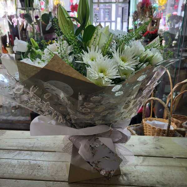 Flowers delivered to customer