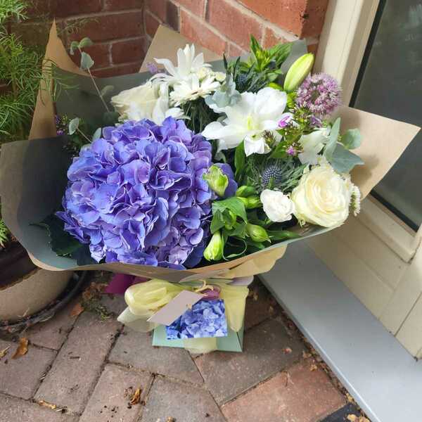 Flowers delivered to customer
