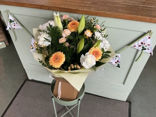 Flowers delivered to customer