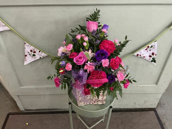 Flowers delivered to customer