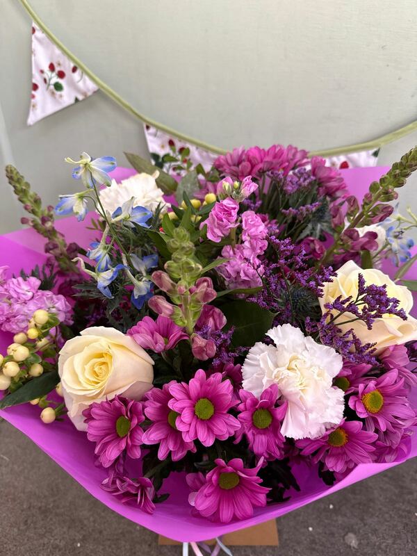 Flowers delivered to customer