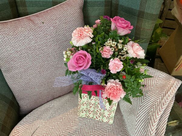 Flowers delivered to customer
