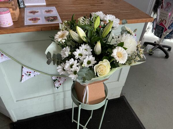 Flowers delivered to customer