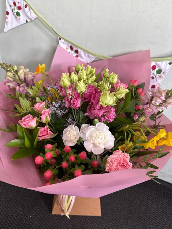 Flowers delivered to customer