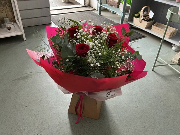 Flowers delivered to customer