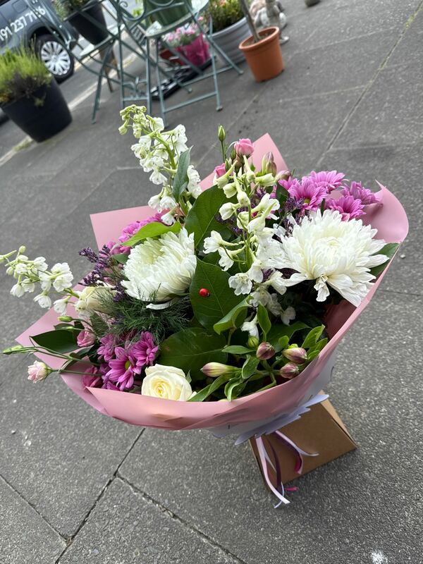 Flowers delivered to customer
