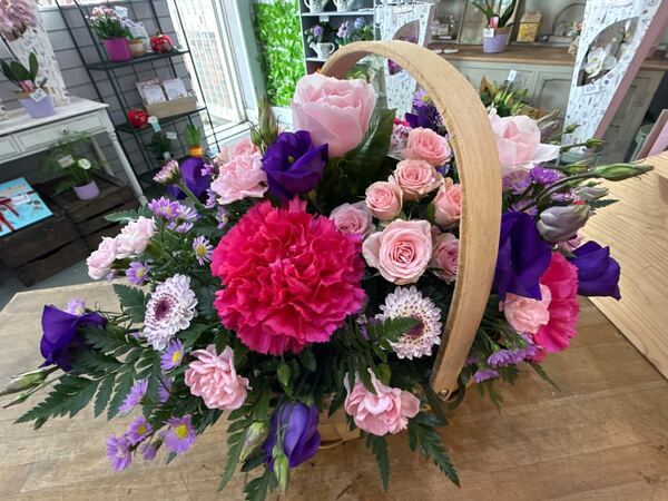 Flowers delivered to customer