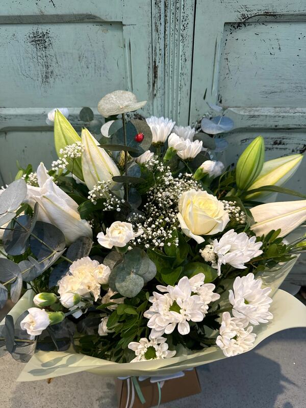 Flowers delivered to customer