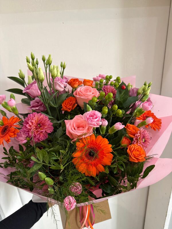 Flowers delivered to customer
