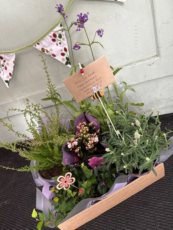 Flowers delivered to customer