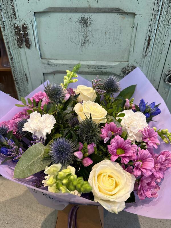 Flowers delivered to customer