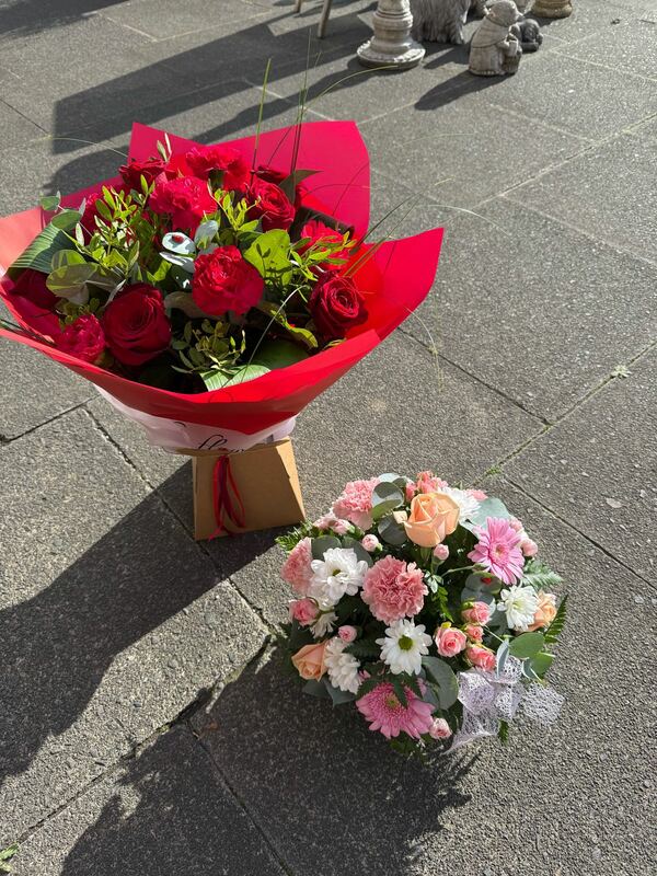 Flowers delivered to customer