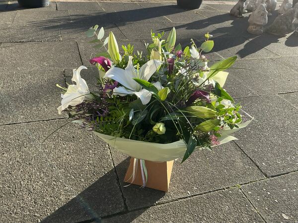 Flowers delivered to customer