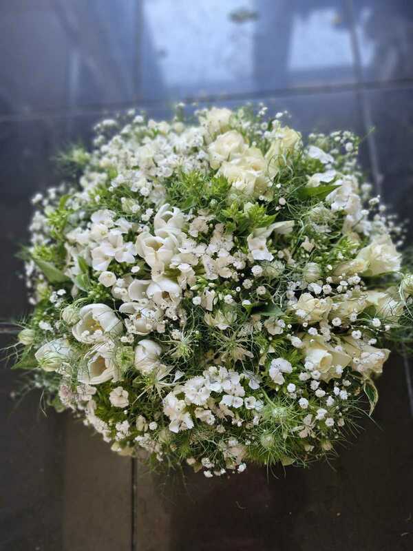 Flowers delivered to customer