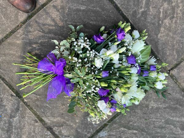 Flowers delivered to customer