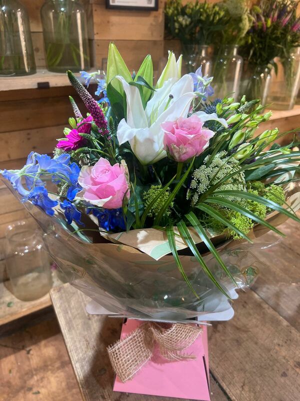 Flowers delivered to customer