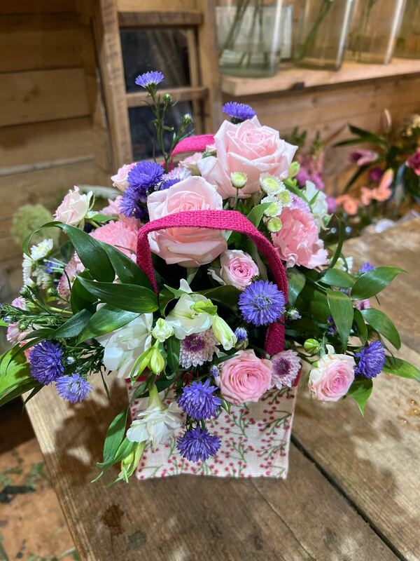 Flowers delivered to customer