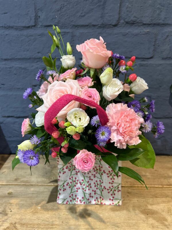 Flowers delivered to customer