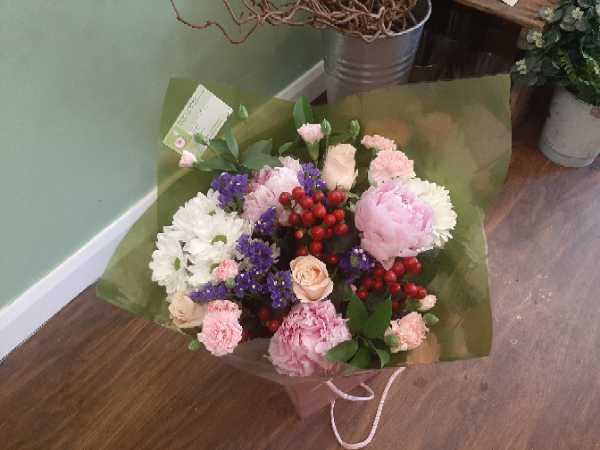 Flowers delivered to customer