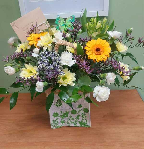 Flowers delivered to customer
