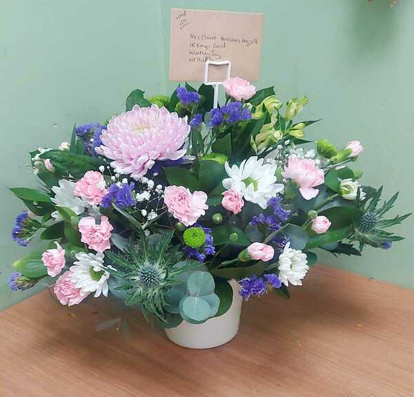 Flowers delivered to customer