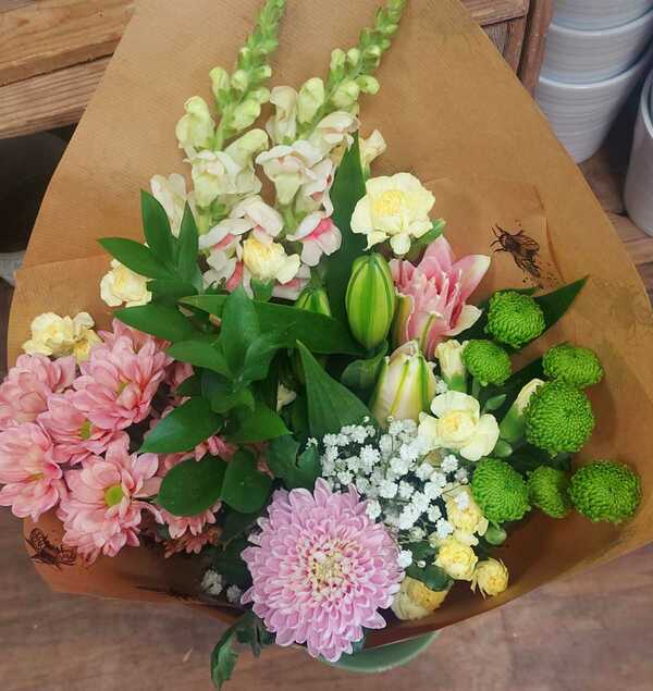 Flowers delivered to customer