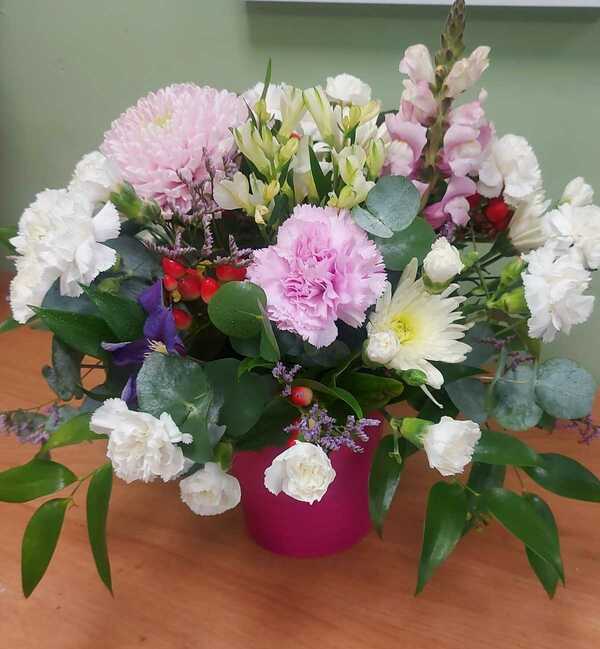 Flowers delivered to customer