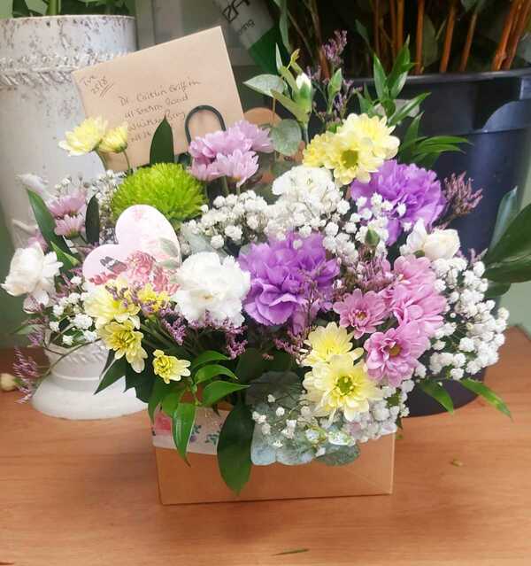 Flowers delivered to customer