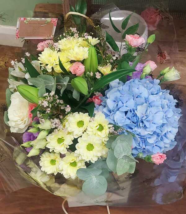 Flowers delivered to customer