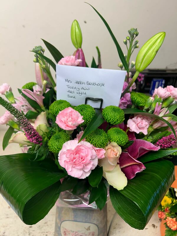 Flowers delivered to customer