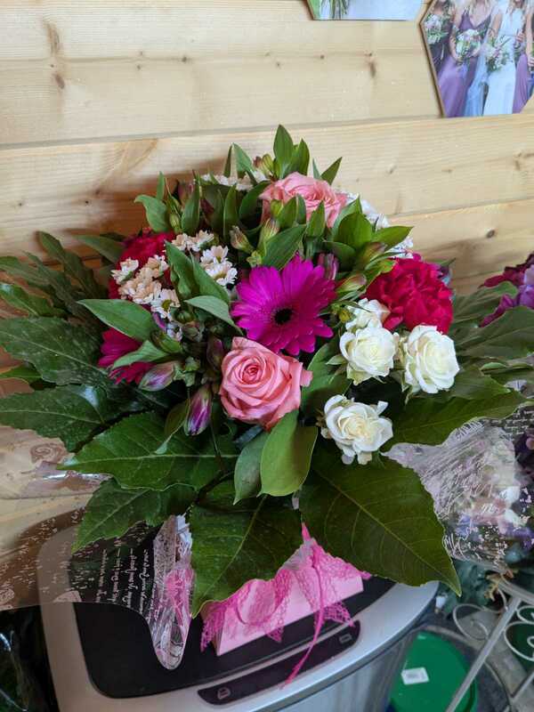 Flowers delivered to customer