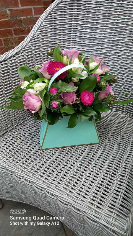 Flowers delivered to customer