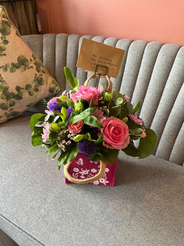 Flowers delivered to customer