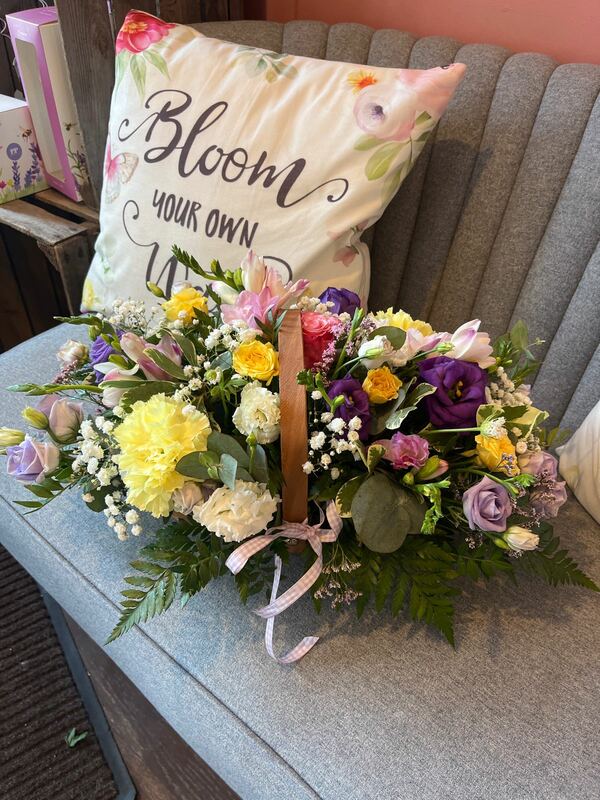 Flowers delivered to customer