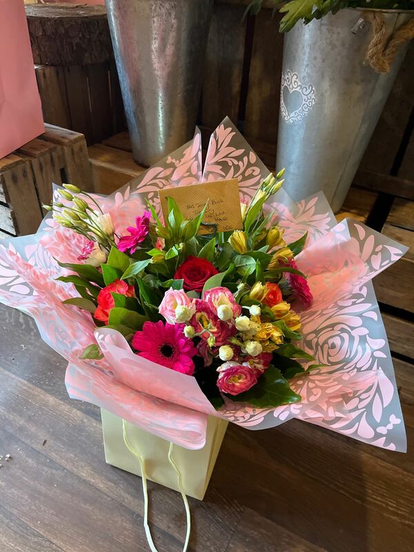 Flowers delivered to customer