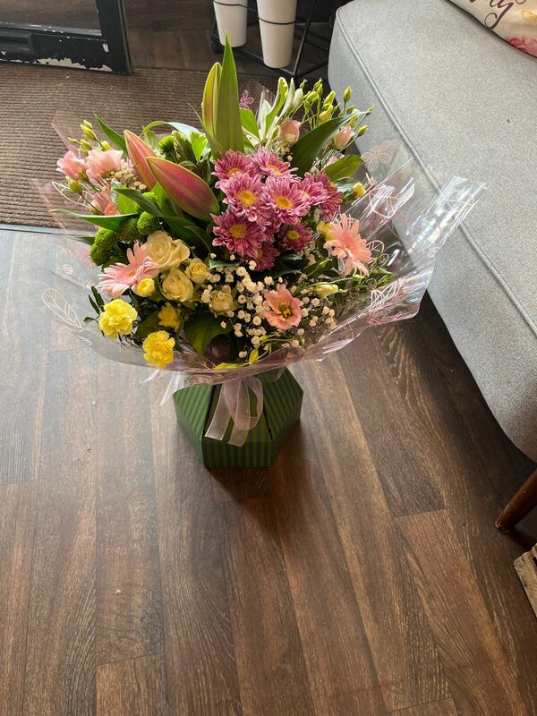 Flowers delivered to customer