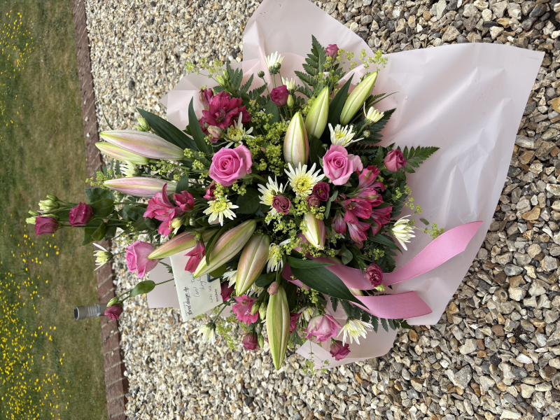 Flowers delivered to customer