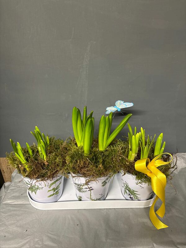 Flowers delivered to customer