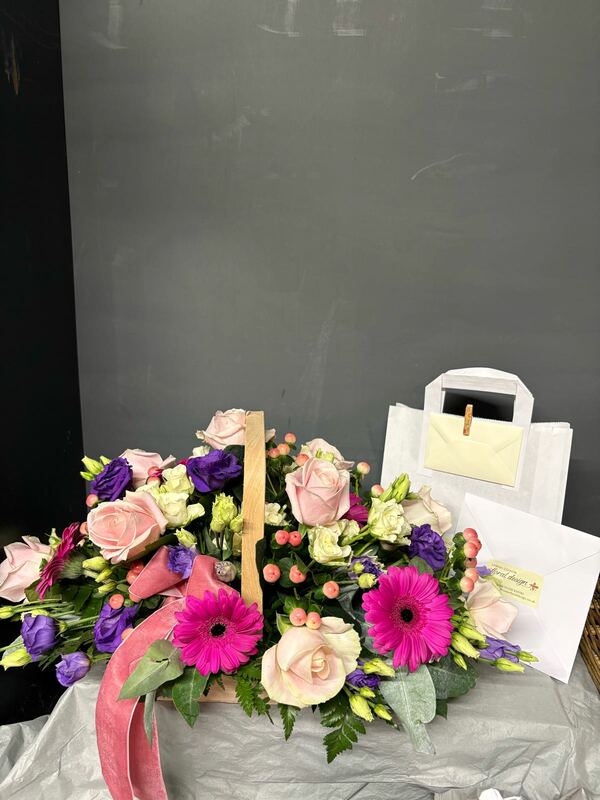 Flowers delivered to customer