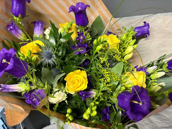 Flowers delivered to customer