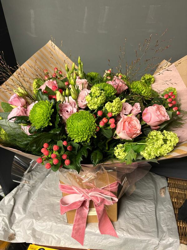 Flowers delivered to customer