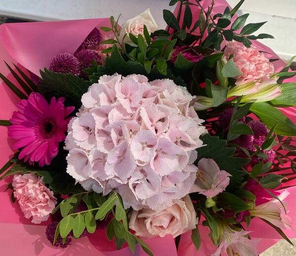 Flowers delivered to customer