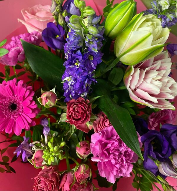 Flowers delivered to customer