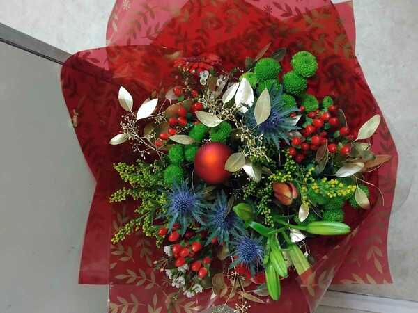 Flowers delivered to customer