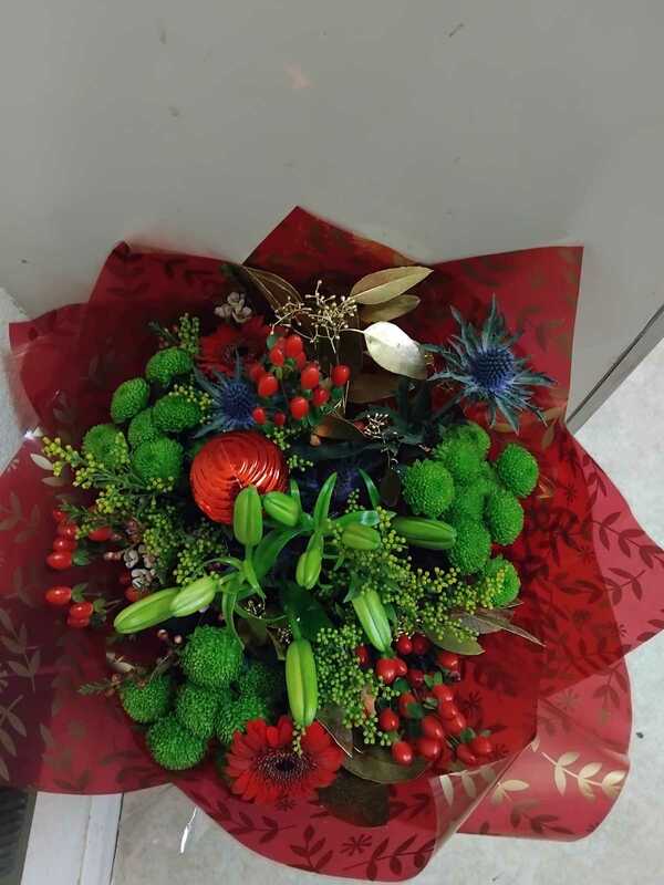 Flowers delivered to customer