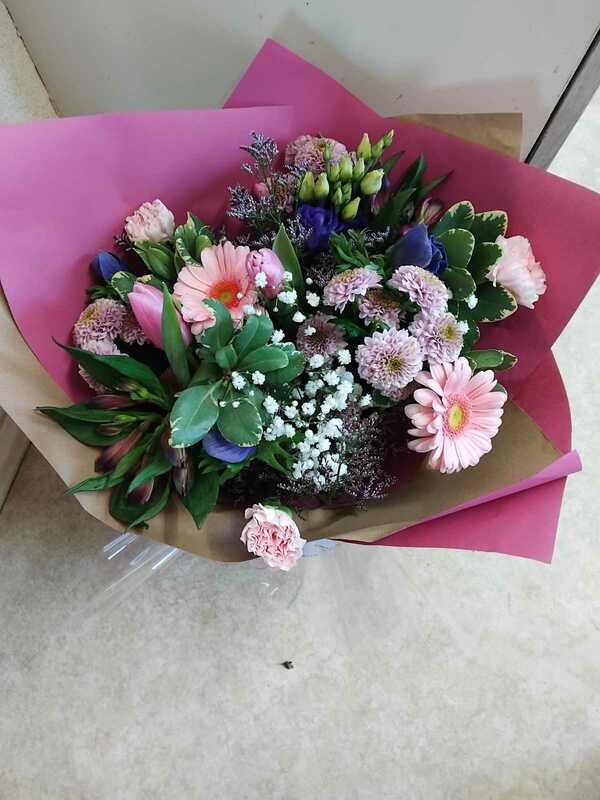 Flowers delivered to customer